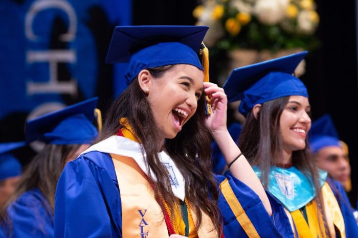 Ahora una fiesta de graduacion